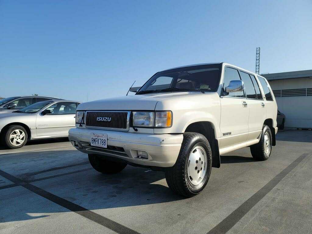 Isuzu Trooper
