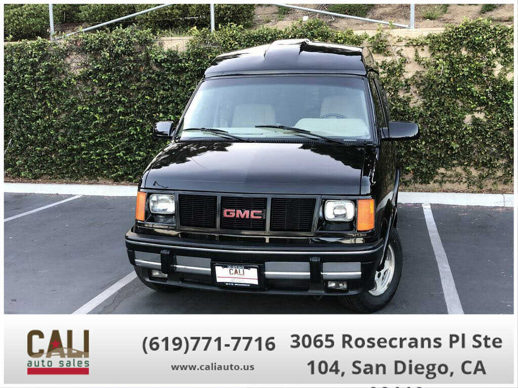 GMC Safari