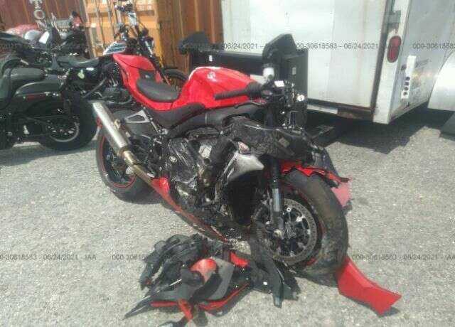 Suzuki GSX-R1000L7/GSX-R1000AL7