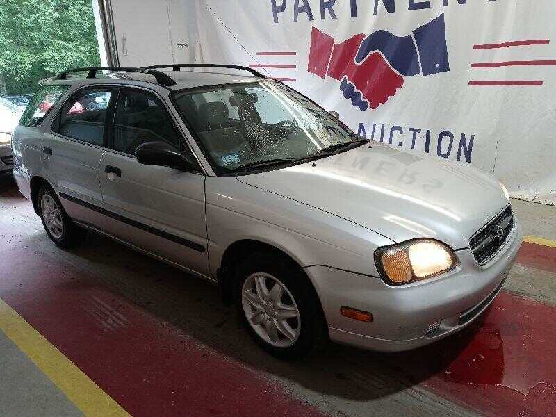 Suzuki Esteem