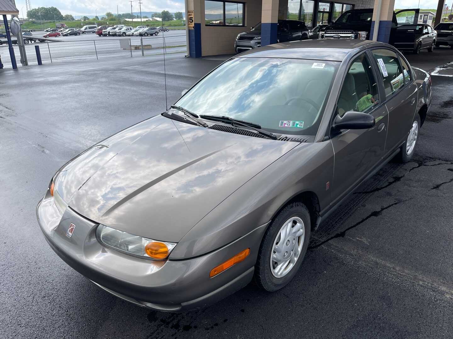 Saturn SL