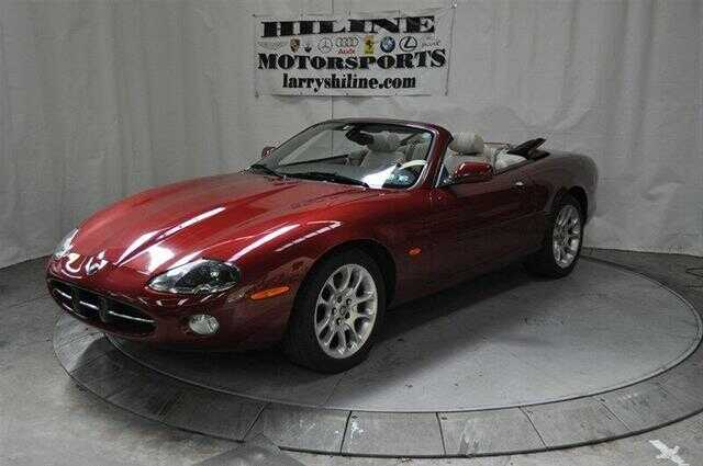 Jaguar XK8