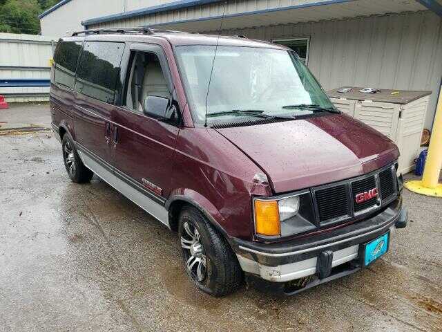 GMC Safari
