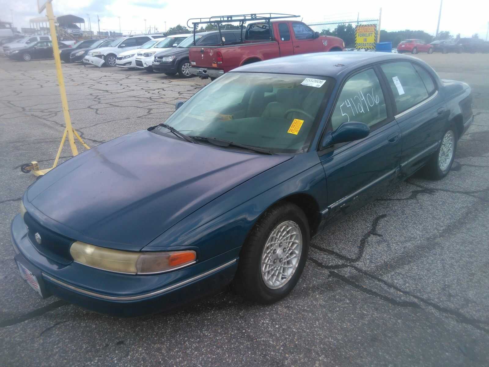 Chrysler LHS