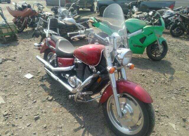 Honda VT1100C2 (SHADOW SABRE)