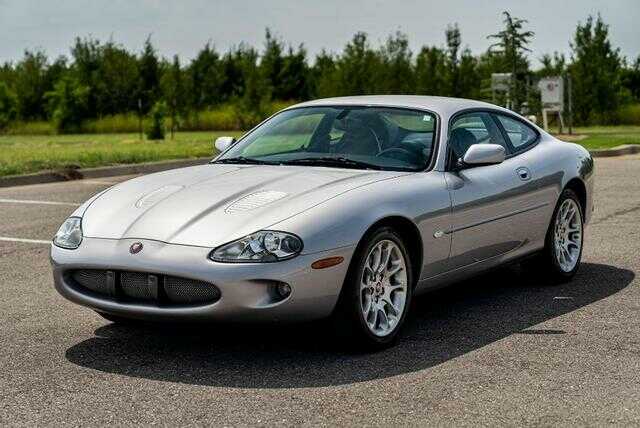 Jaguar XKR