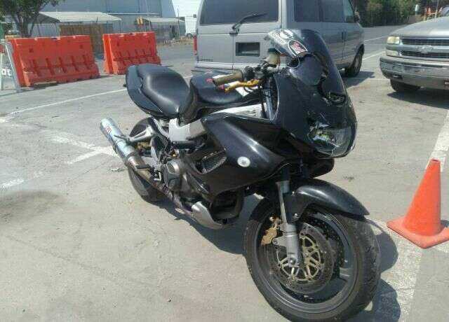 Honda VTR1000F (SUPERHAWK)