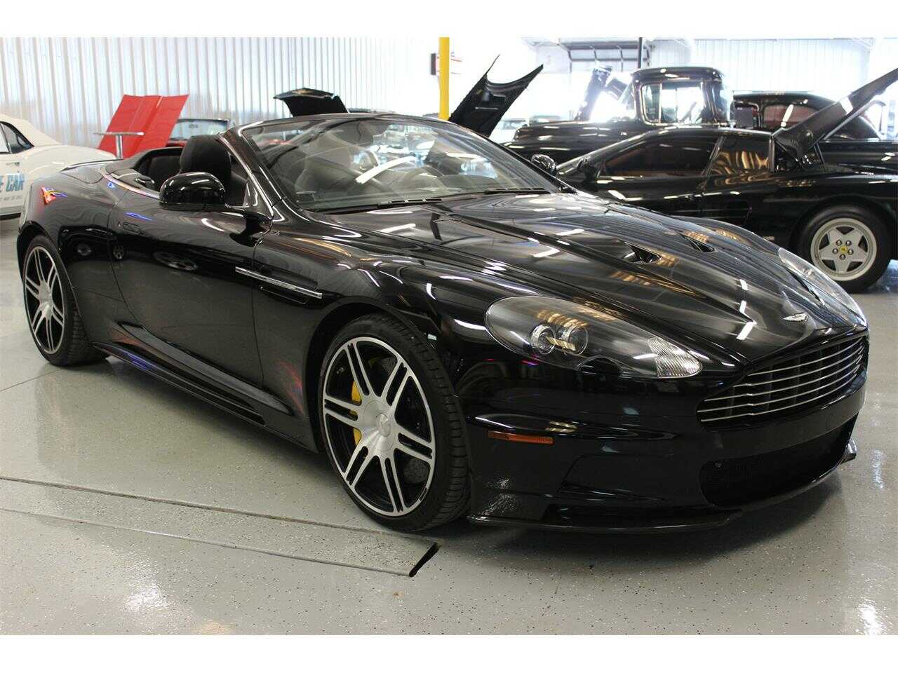 Aston Martin DBS