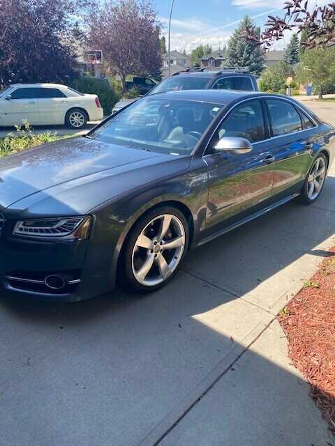 Audi S8