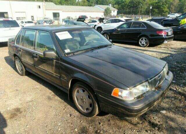 VOLVO