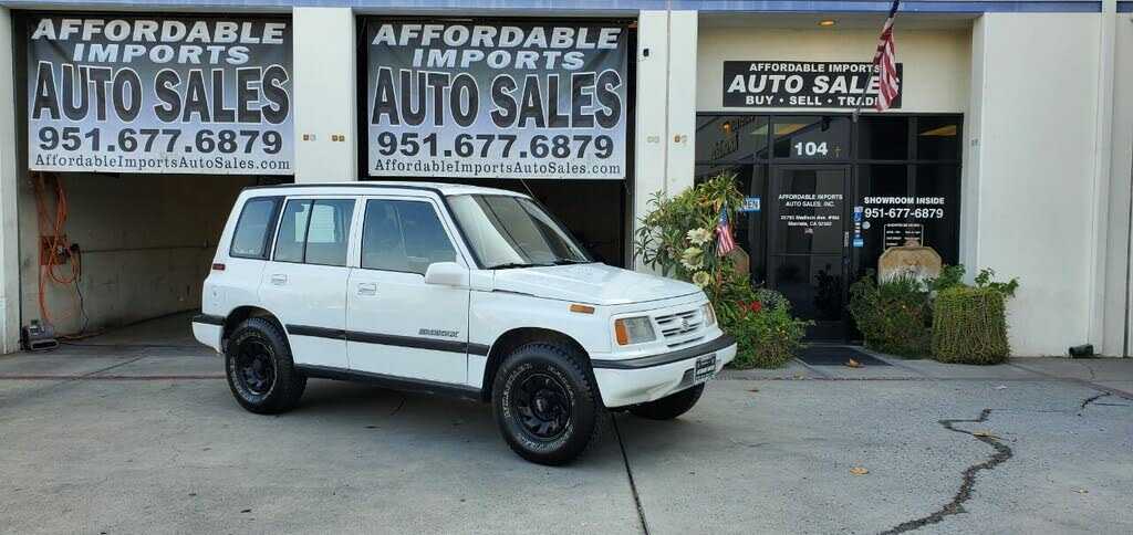 Suzuki Sidekick