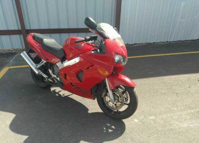 Honda VFR800Fi (INTERCEPTOR)