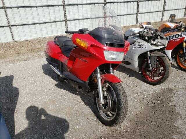 Honda PC800 (PACIFIC COAST)