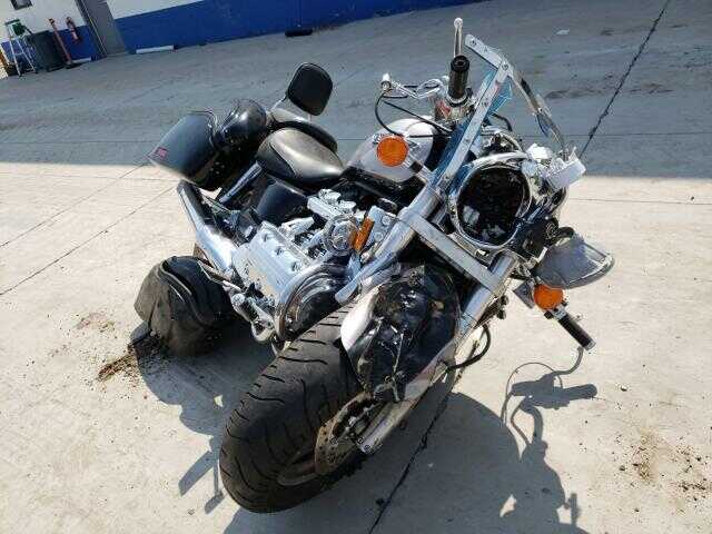 Honda GL1500C (VALKYRIE)