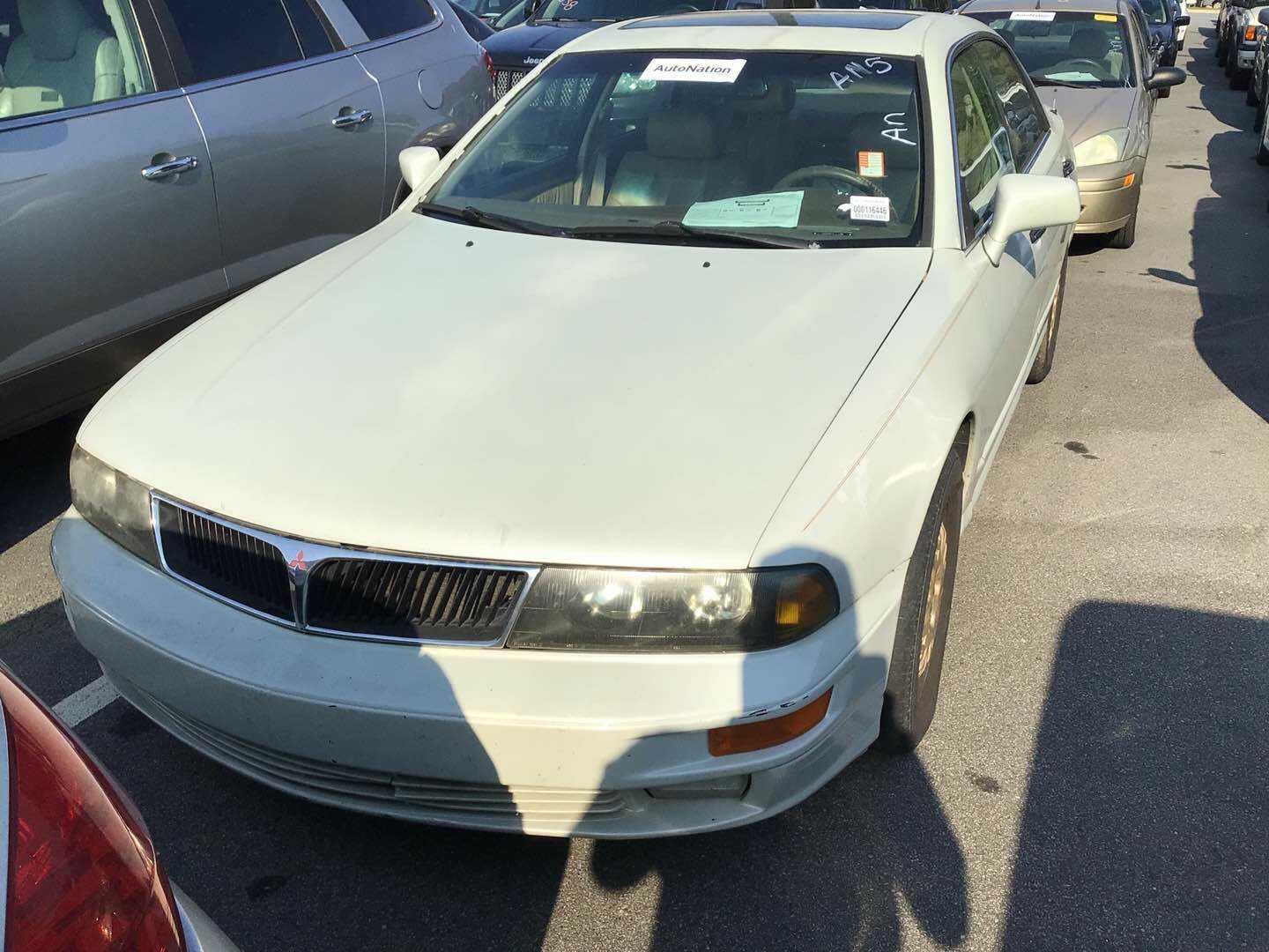 Mitsubishi Diamante
