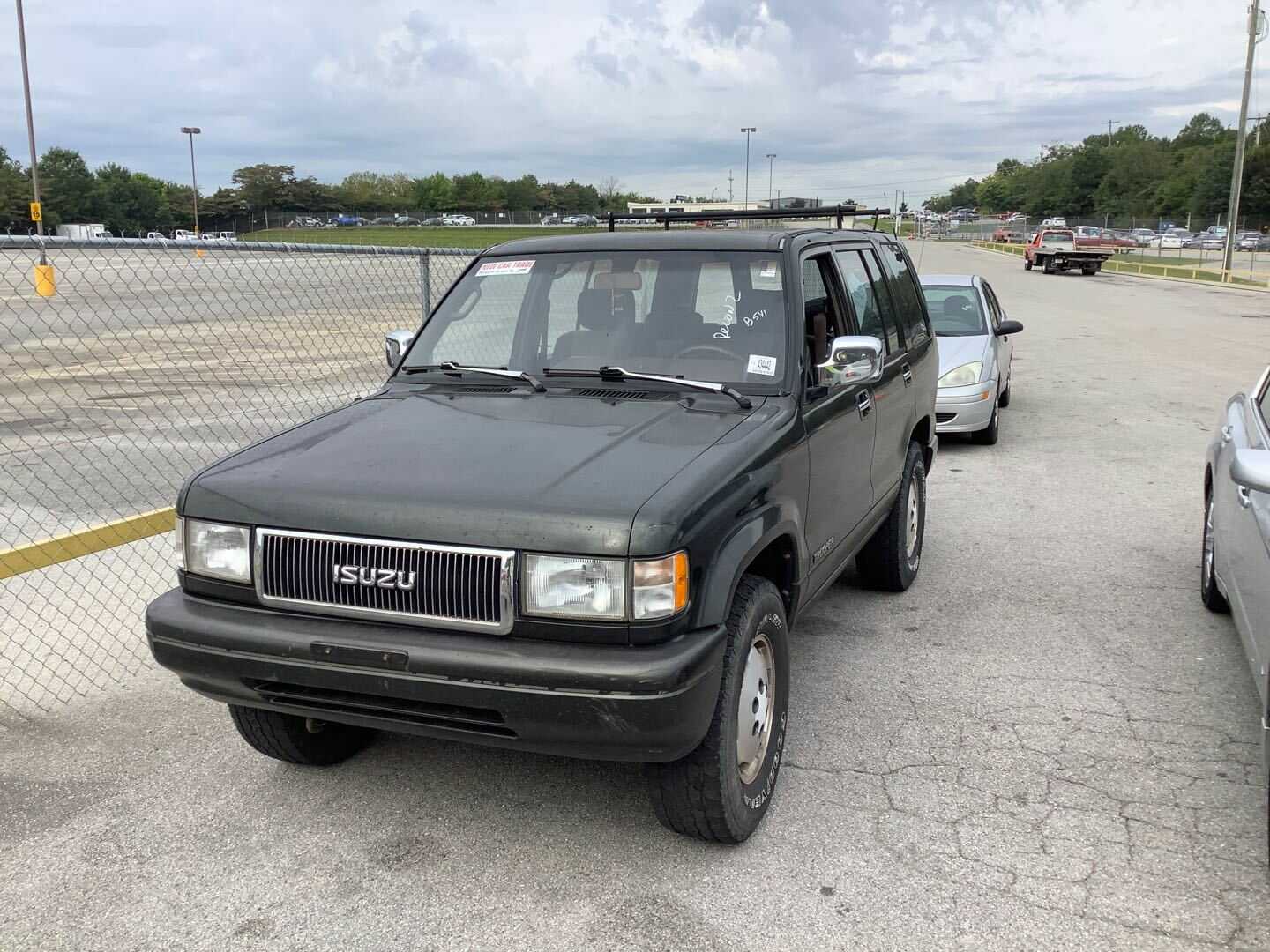 Isuzu Trooper