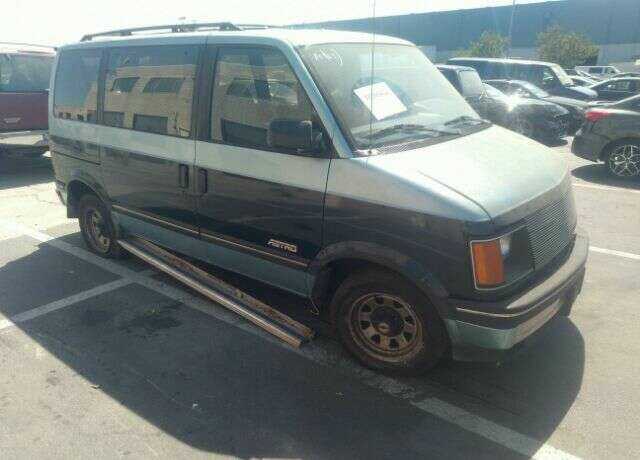Chevrolet Astro Van