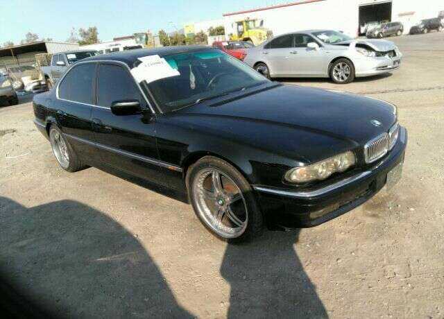 BMW 740i