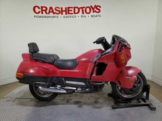 Honda PC800 (PACIFIC COAST)