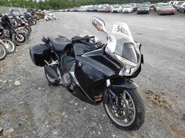 Honda VFR1200FD/VFR1200F