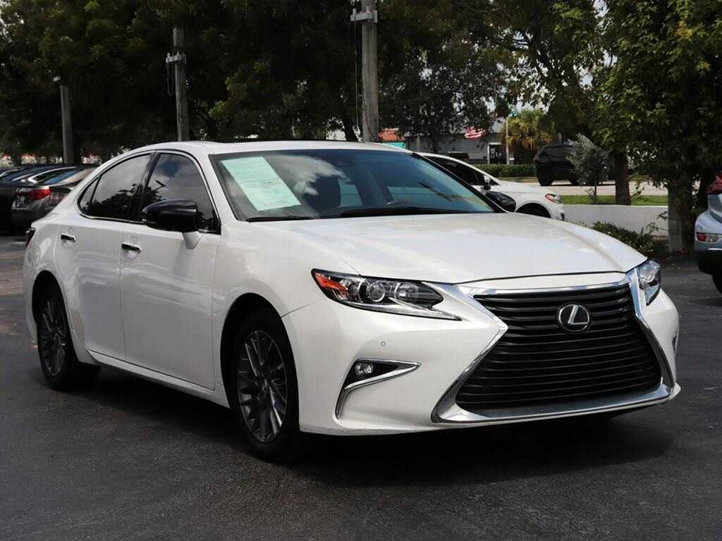 2018 Lexus ES