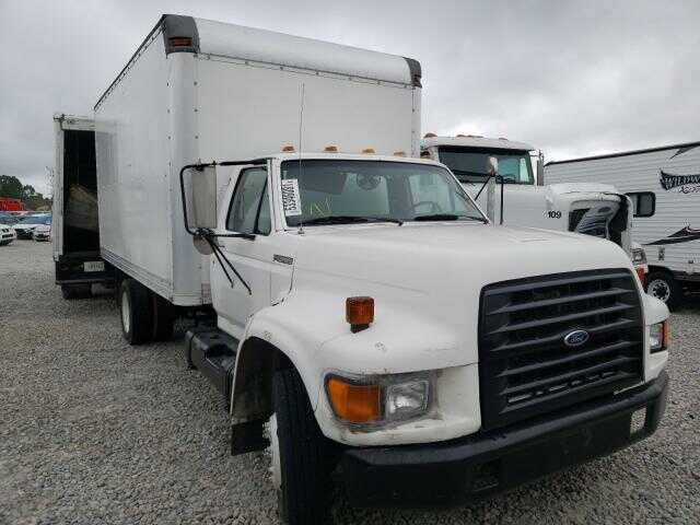 Ford F-800