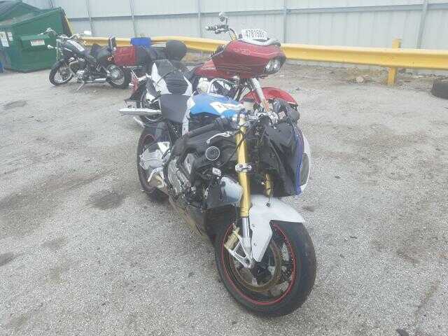 BMW S 1000 RR
