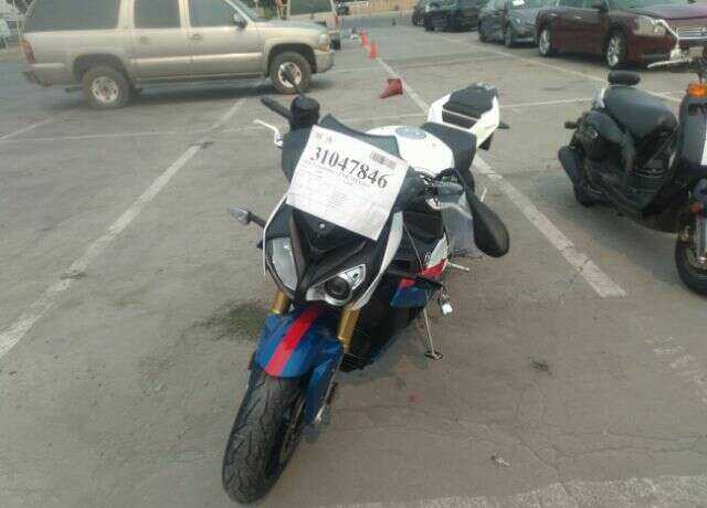 BMW S 1000 R