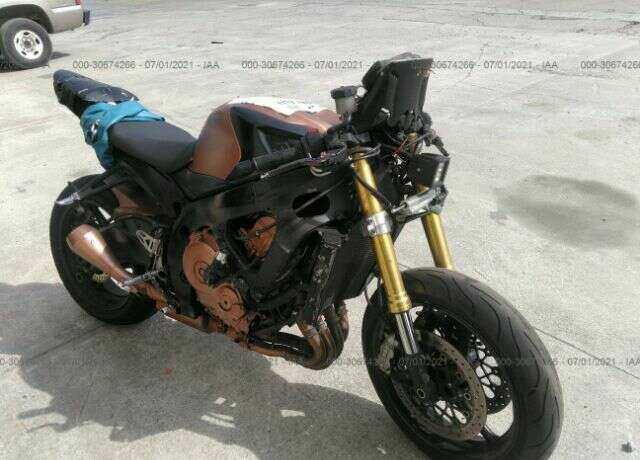 Suzuki GSX-R750L