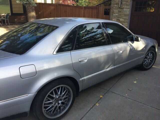 Audi S8