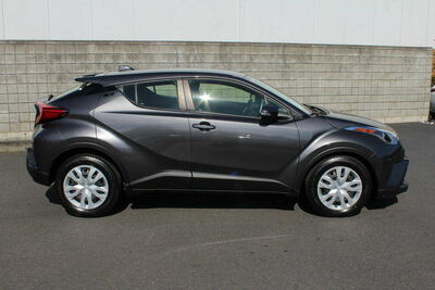 2019 TOYOTA C-HR - License Plate