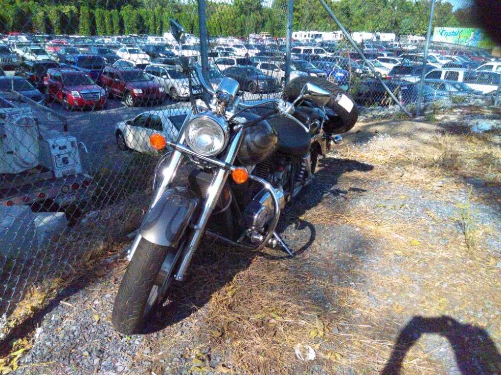 Honda VT1100C2 (SHADOW SABRE)