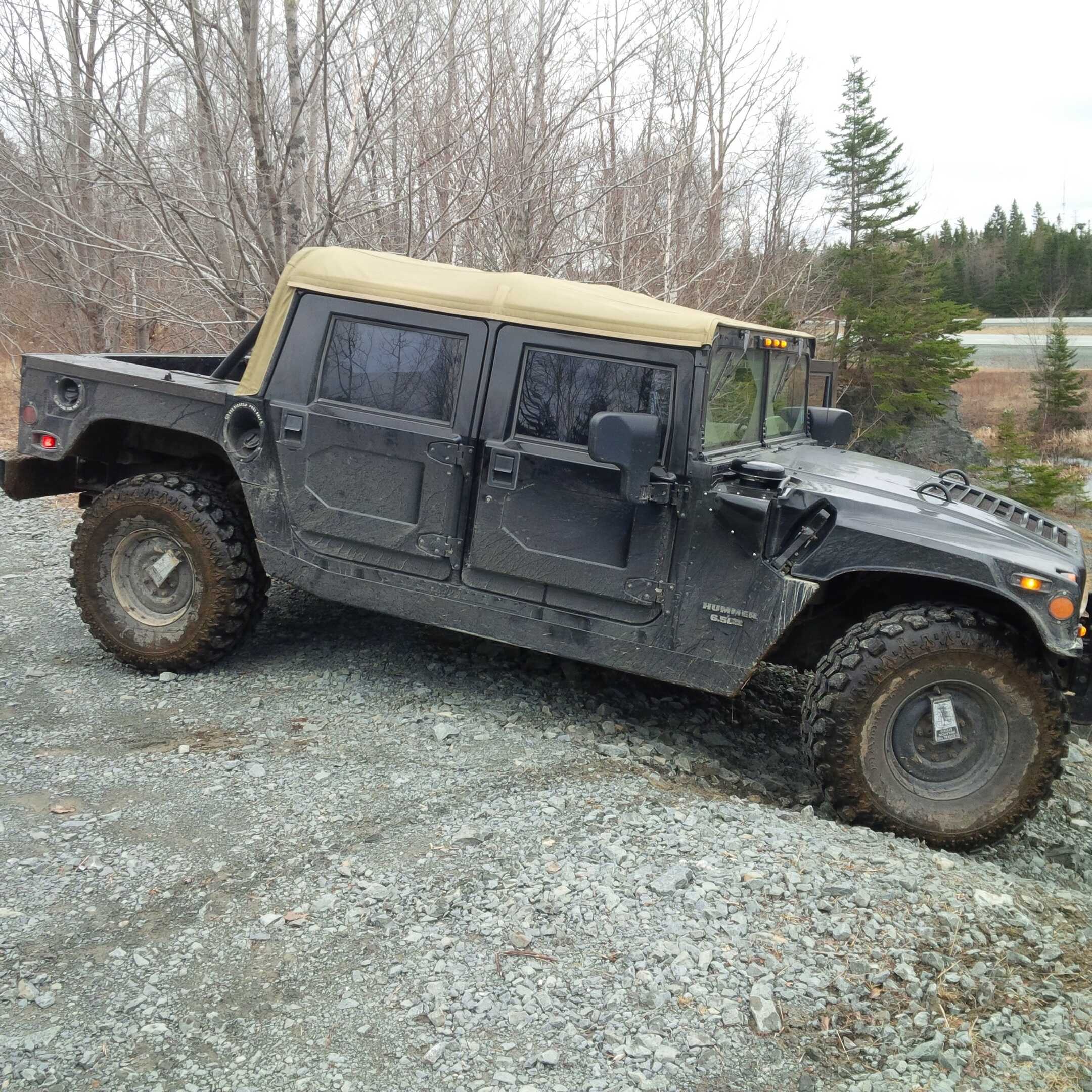 HUMMER H1