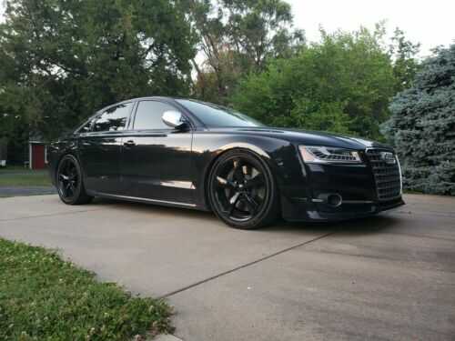 Audi S8
