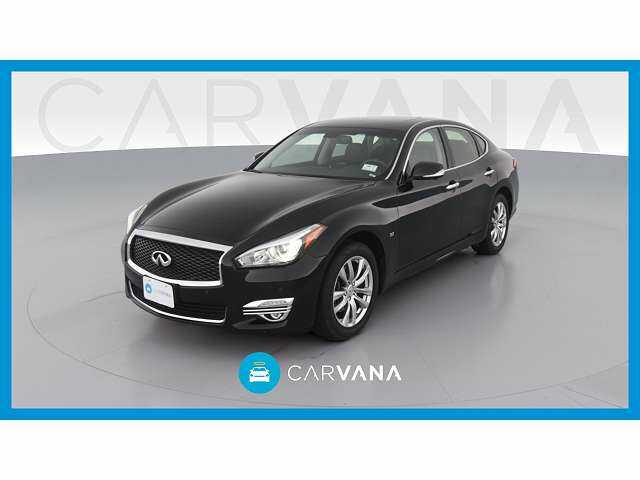 Infiniti Q70