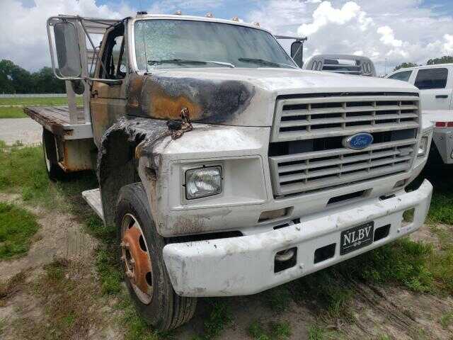 Ford F-700