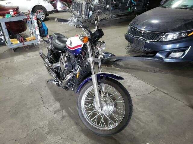 Honda VT750 (Shadow)