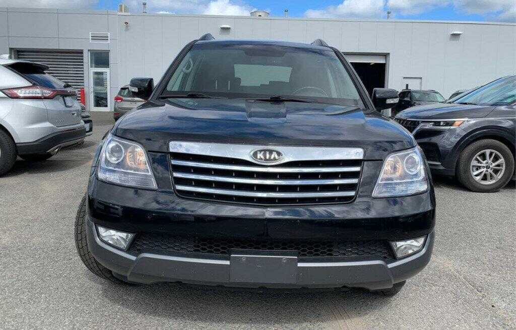 Kia Borrego