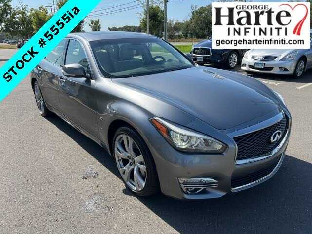 Infiniti Q70L