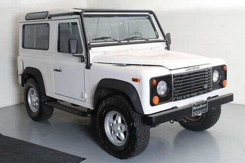 Land Rover Defender