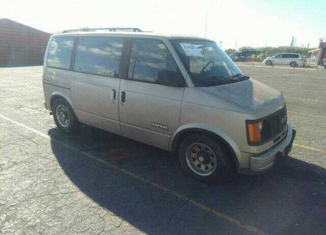 GMC Safari