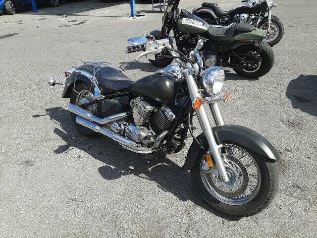 YAMAHA