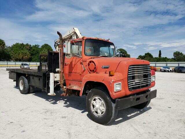Ford L8000