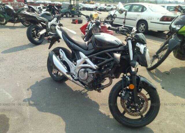 Suzuki SFV650