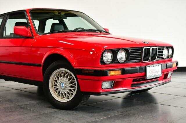 BMW 318iS