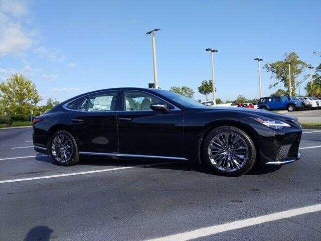 LEXUS