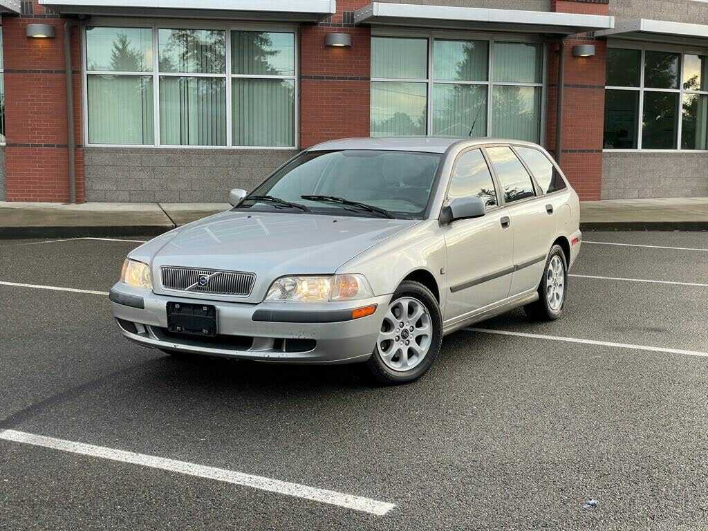 Volvo V40