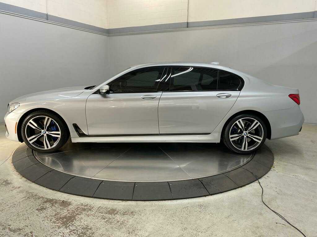 2017 BMW 750i / B7