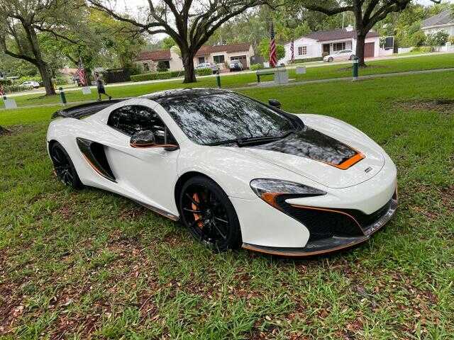 McLaren 650S