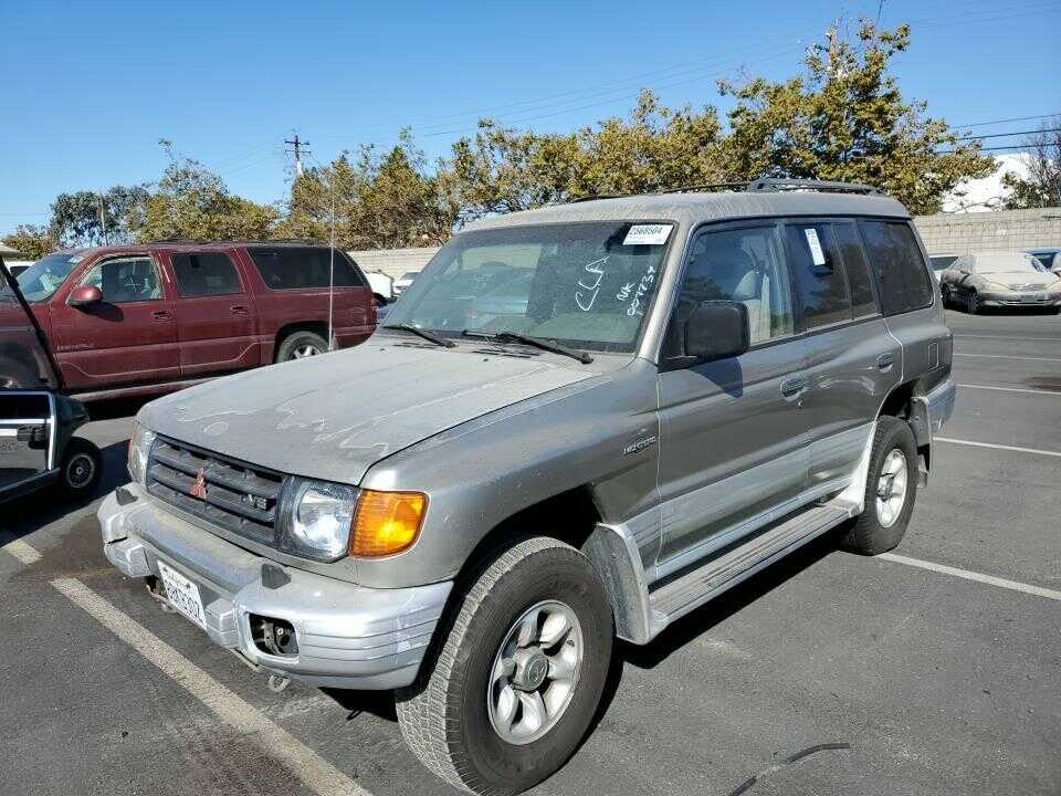 Mitsubishi Montero